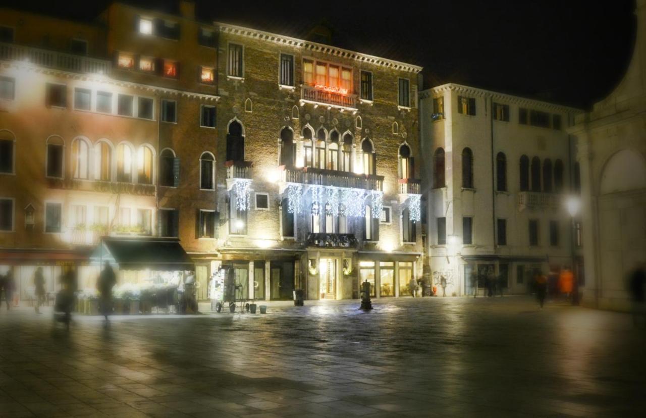 ホテル パラッツォ ヴィットゥーリ ヴェネツィア エクステリア 写真
